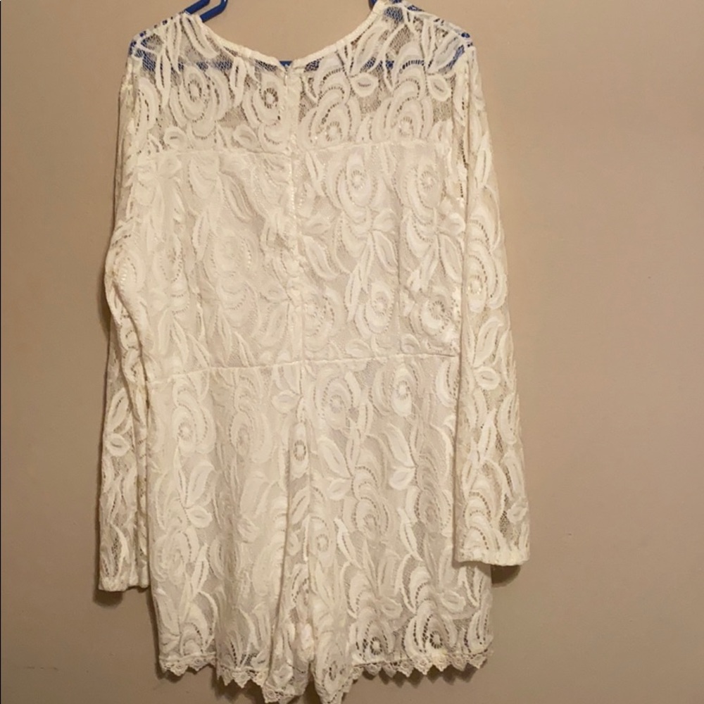 Romper - Picture 2 of 3